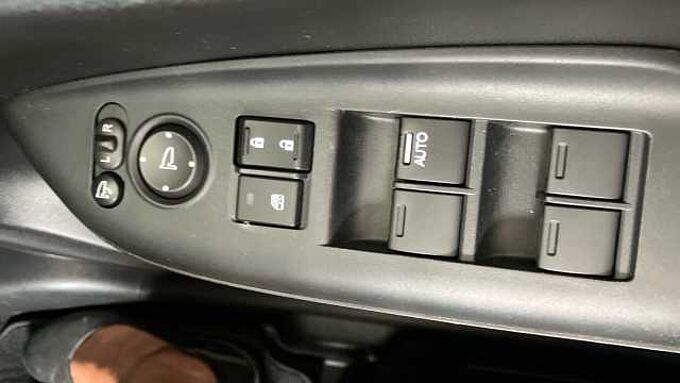 Honda Jazz 1.3 i-VTEC SE Navi 5dr