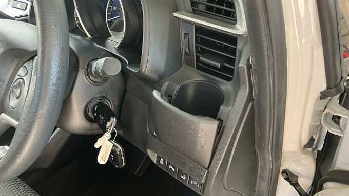 Honda Jazz 1.3 i-VTEC SE Navi 5dr