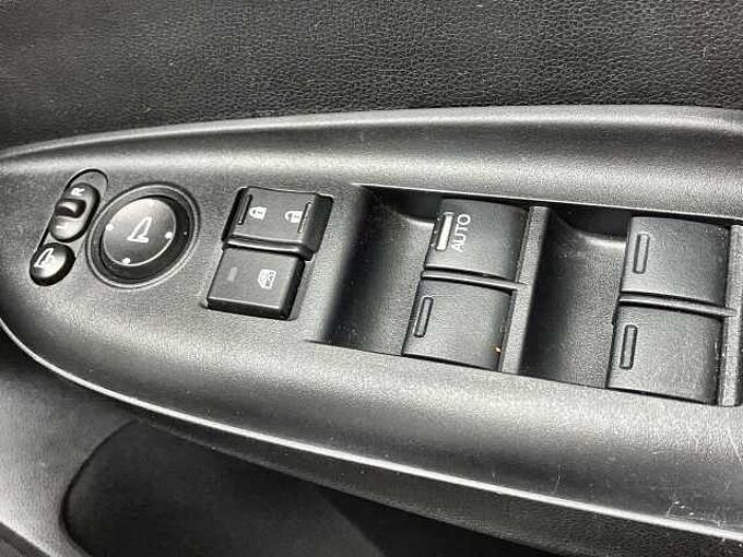 Honda Jazz 1.3 i-VTEC SE Navi 5dr