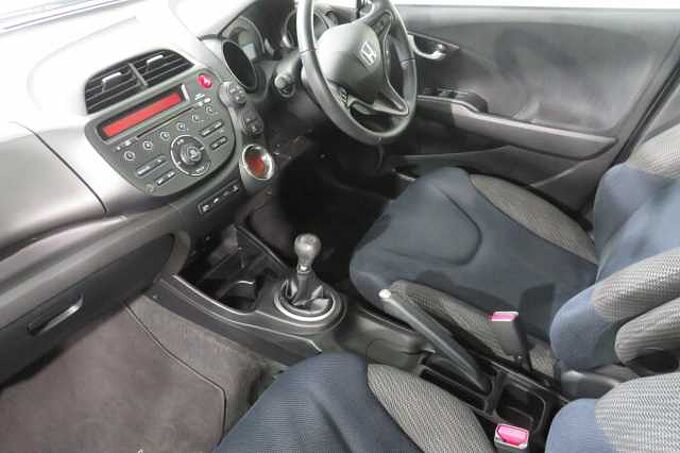 Honda Jazz 1.4 i-VTEC ES Plus 5-Door
