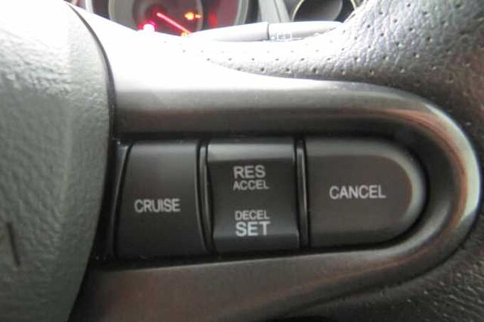 Honda Jazz 1.4 i-VTEC ES Plus 5-Door