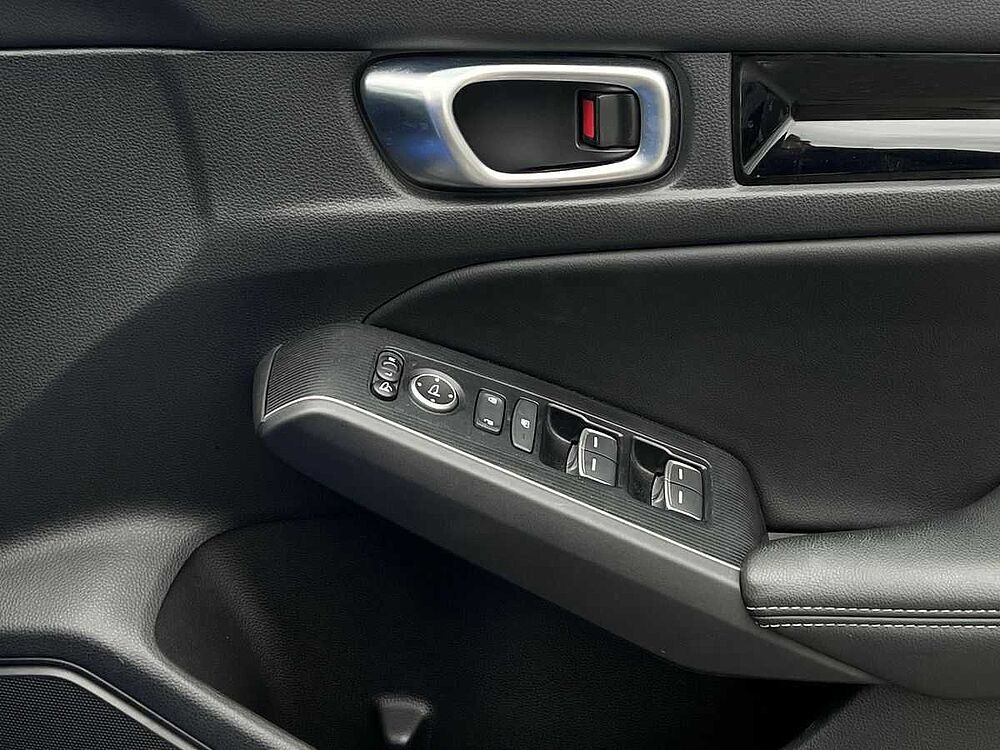 Honda Civic 5dr 2.0 I-mmd Hybrid Advance