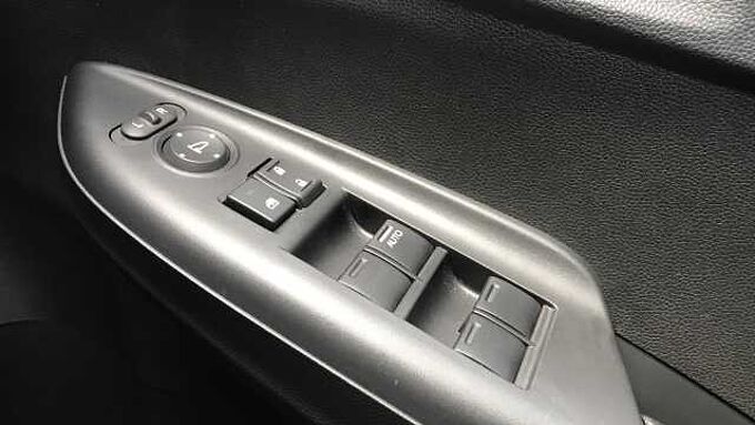 Honda Jazz 1.3 i-VTEC S 5-Door