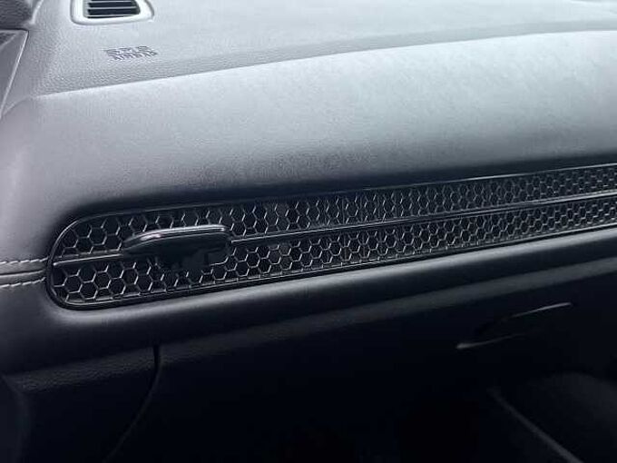 Honda ZRV 2.0 h i-MMD Elegance SUV 5dr Petrol Hybrid eCVT Euro 6 (s/s) (184 ps)