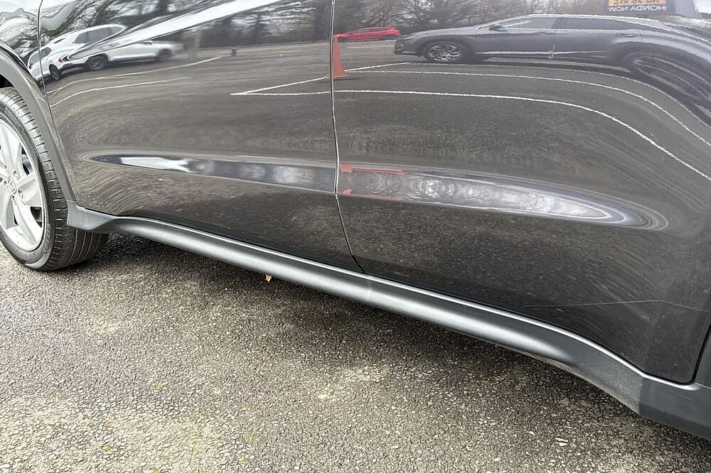 Honda HR-V 1.5 i-VTEC EX Manual