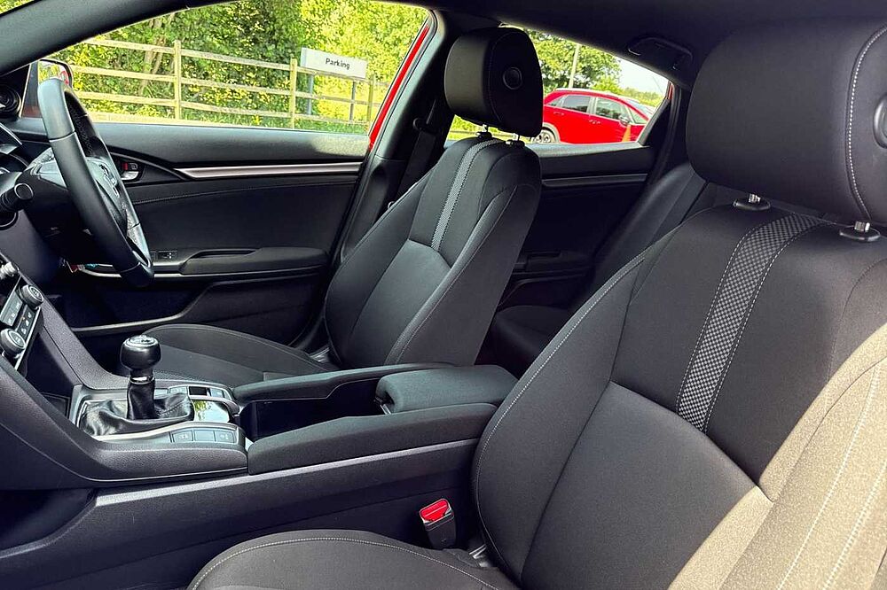 Honda Civic 1.0 VTEC Turbo 126 SR Manual