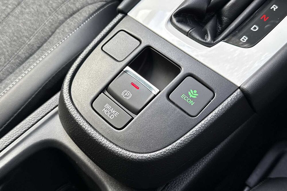 Honda Jazz 1.5 i-MMD SR eCVT