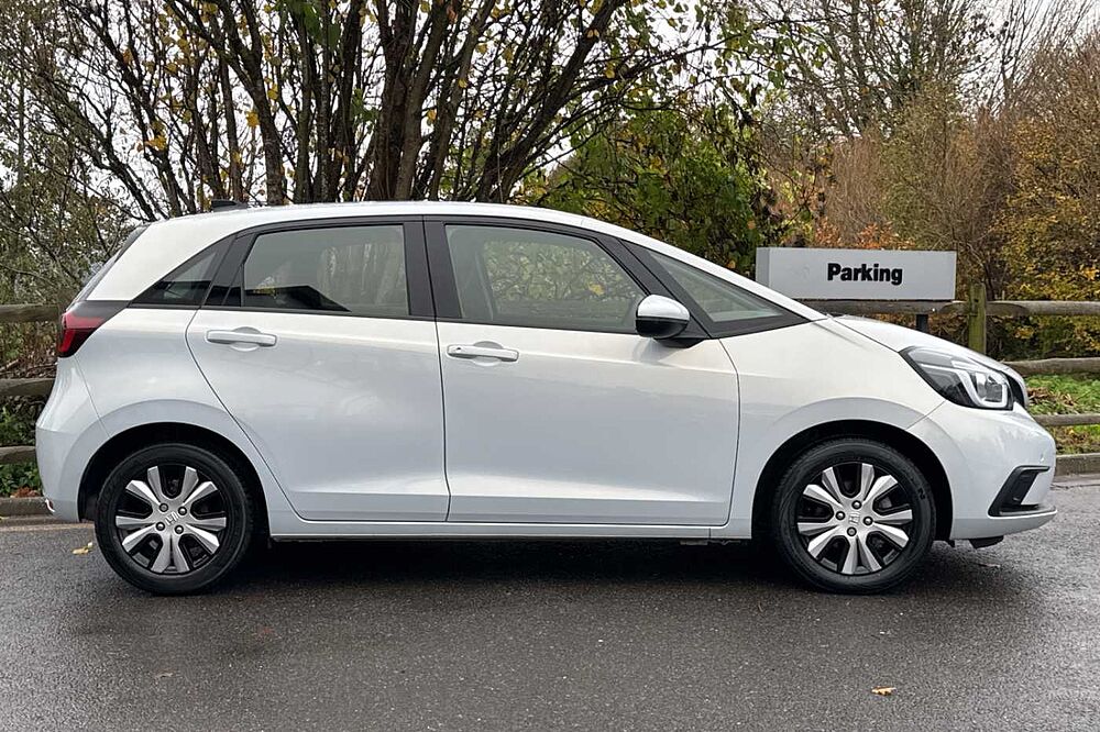 Honda Jazz 1.5 i-MMD SR eCVT