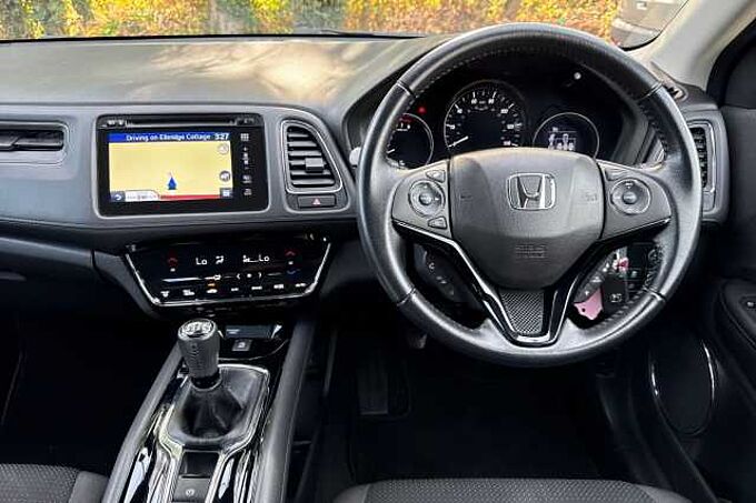 Honda HR-V 1.5 i-VTEC SE Manual
