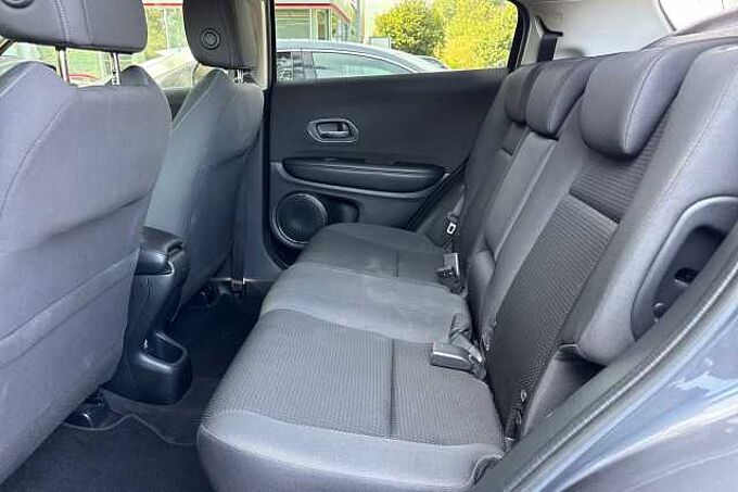 Honda HR-V 1.5 i-VTEC SE Manual