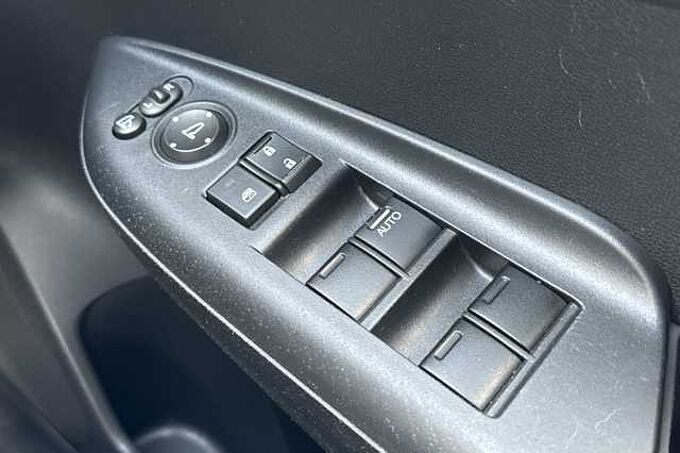 Honda Jazz 1.3 i-VTEC SE CVT