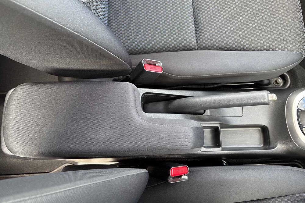 Honda Jazz 1.3 i-VTEC SE Navi 5dr CVT