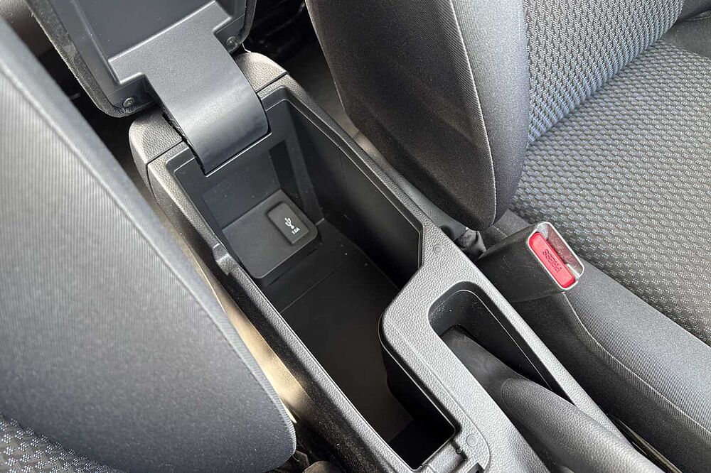 Honda Jazz 1.3 i-VTEC SE Navi 5dr CVT