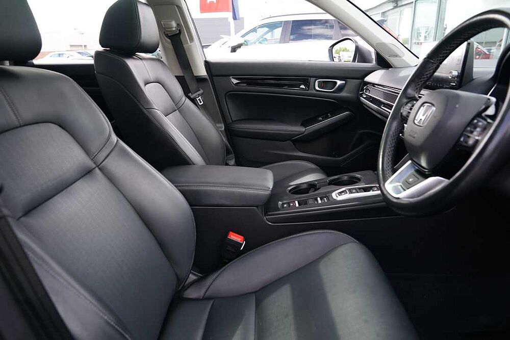 Honda Civic 2.0 eHEV Advance 5dr CVT