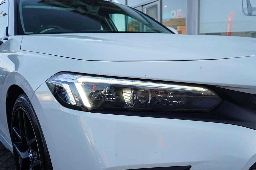 Honda Civic 2.0 h i-MMD Advance Hatchback 5dr Petrol Hybrid eCVT Euro 6 (s/s) (184 ps)