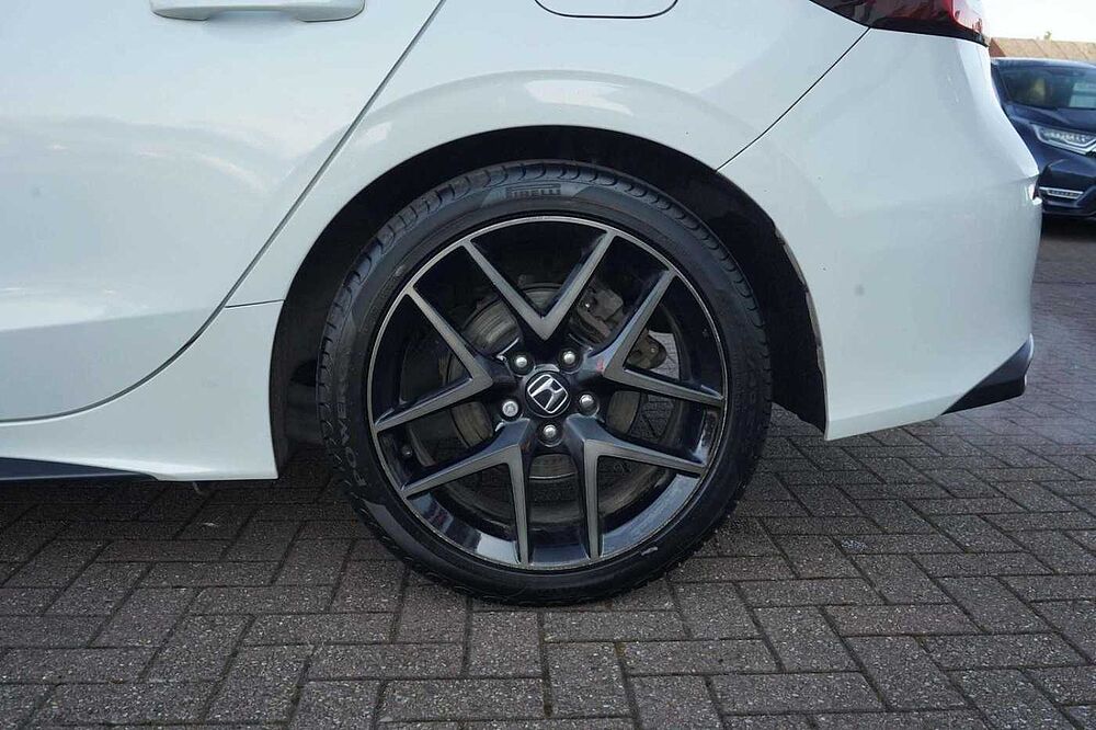 Honda Civic 2.0 h i-MMD Advance Hatchback 5dr Petrol Hybrid eCVT Euro 6 (s/s) (184 ps)