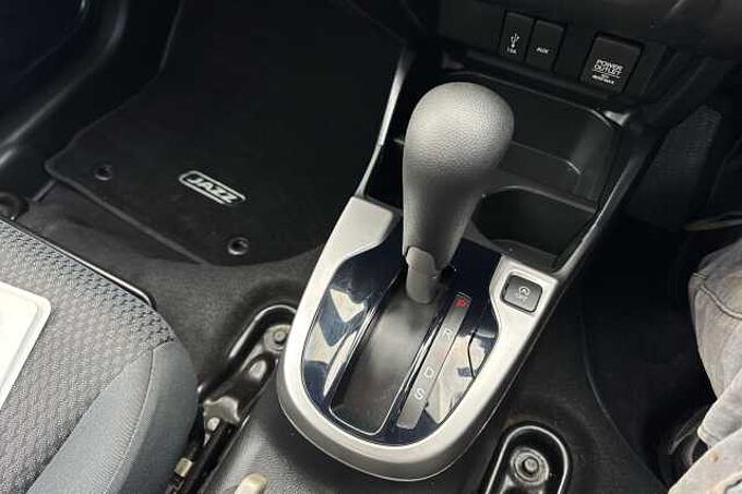 Honda  Jazz 1.3 S 5dr CVT