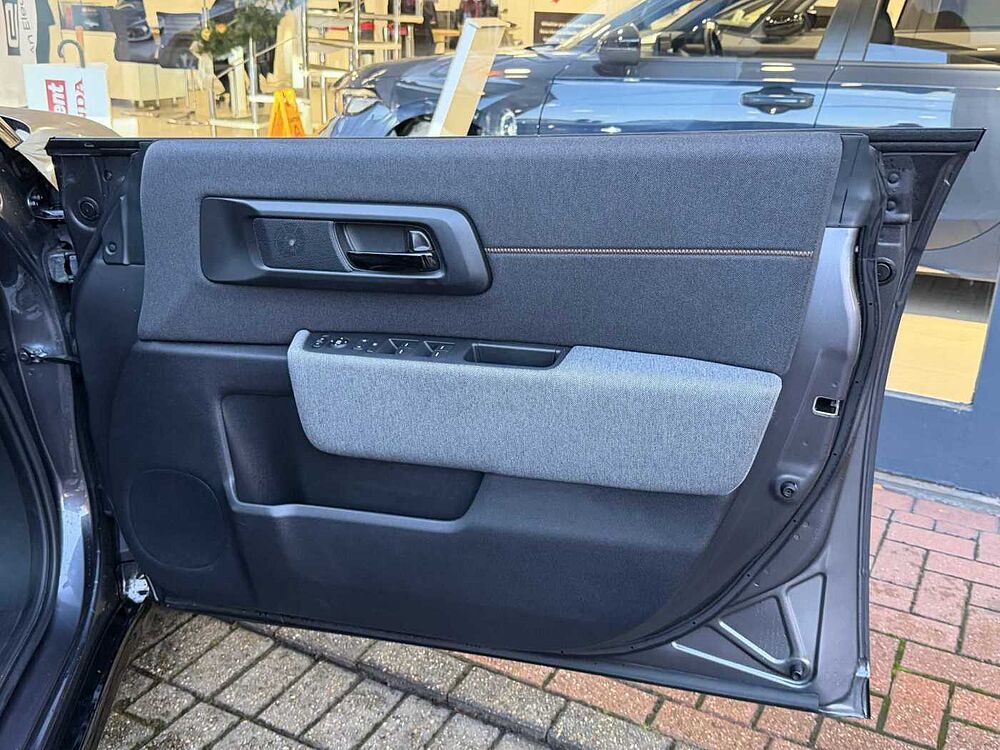 Honda E E (113kw) Advance (17in Alloys)