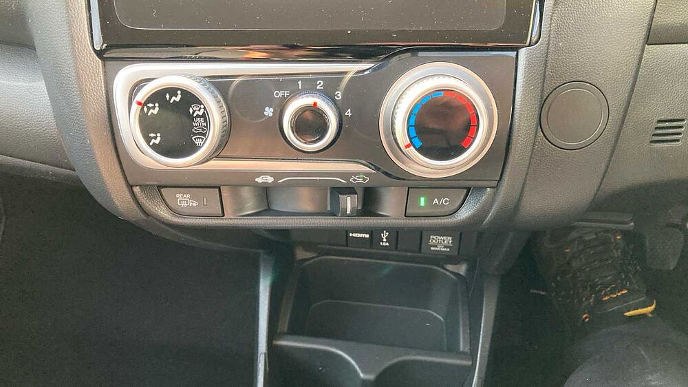 Honda Jazz 1.3 i-VTEC SE Navi 5dr Petrol Hatchback