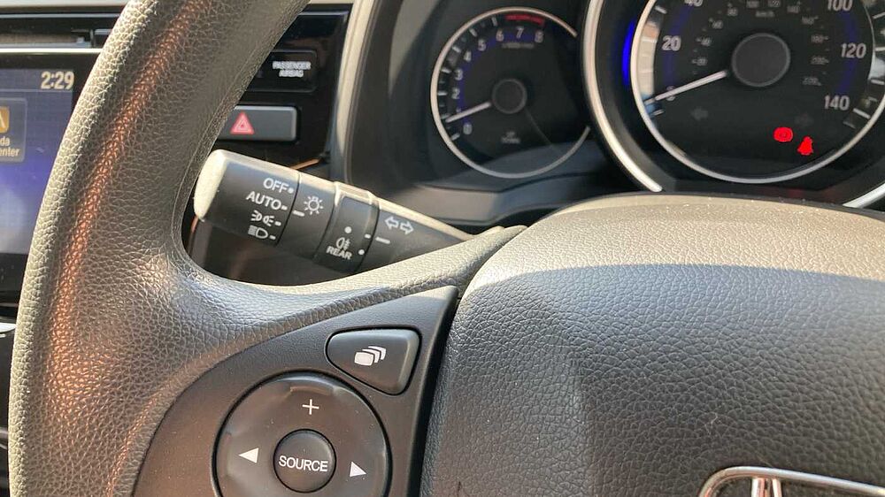 Honda Jazz 1.3 i-VTEC SE Navi 5dr Petrol Hatchback