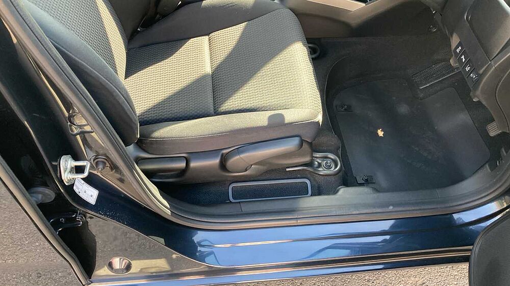 Honda Jazz 1.3 i-VTEC SE Navi 5dr Petrol Hatchback