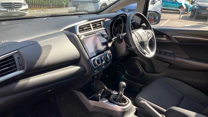 Honda Jazz 1.3 i-VTEC SE Navi 5dr Petrol Hatchback