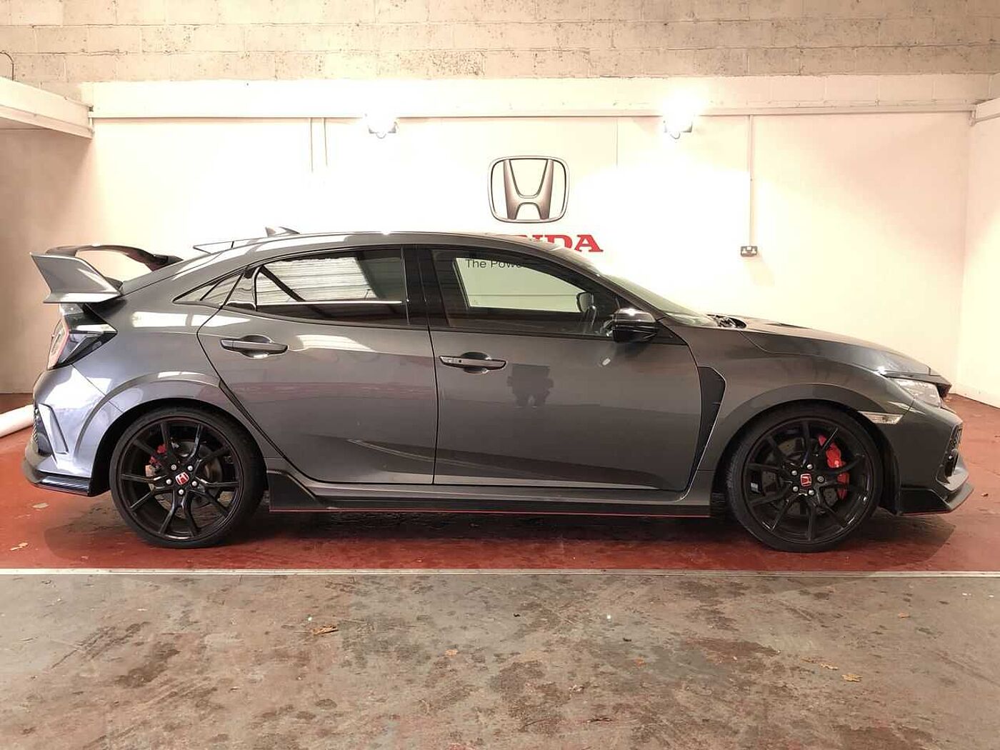 Used Honda Civic Type R Hatchback: Buy Approved Second-Hand Models