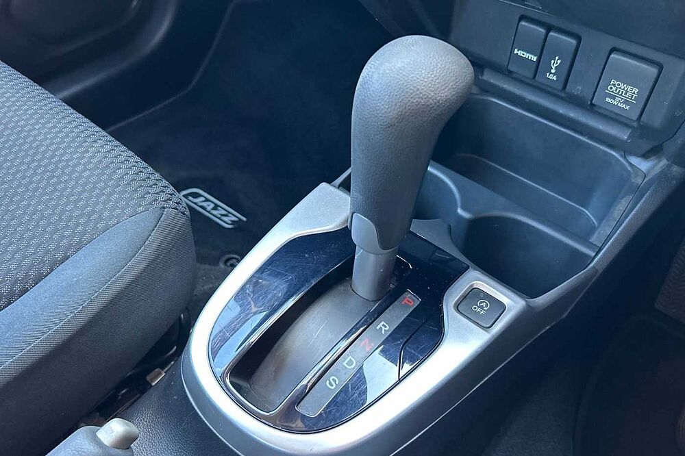 Honda Jazz 1.3 i-VTEC SE Navi 5dr CVT