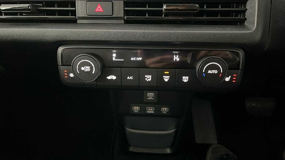Honda Honda E HONDA Honda E 35.5kWh Hatchback 5dr Electric Auto (136 ps)