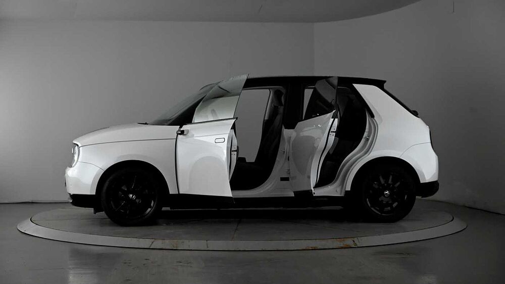 Honda Honda E HONDA Honda E 35.5kWh Hatchback 5dr Electric Auto (136 ps)