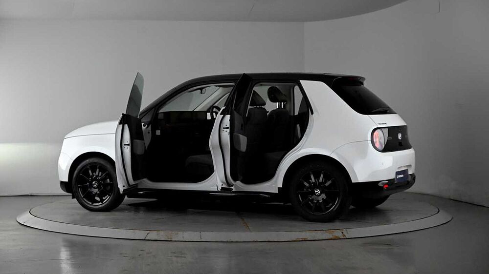 Honda Honda E HONDA Honda E 35.5kWh Hatchback 5dr Electric Auto (136 ps)