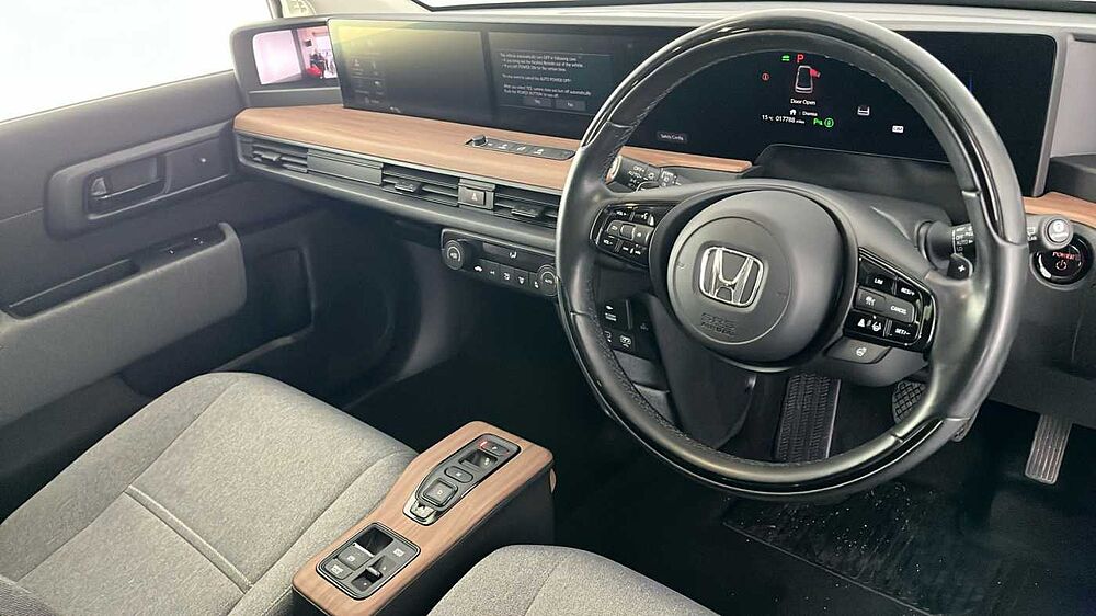 Honda Honda E 35.5kWh Advance Hatchback 5dr Electric Auto (17in Alloy) (154 ps)