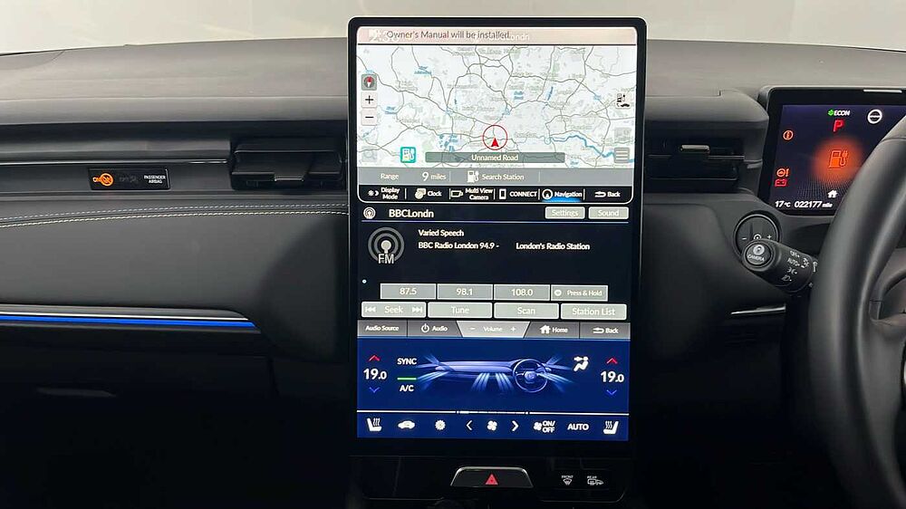 Honda e: Ny1 68.8kWh Advance SUV 5dr Electric Auto (204 ps)