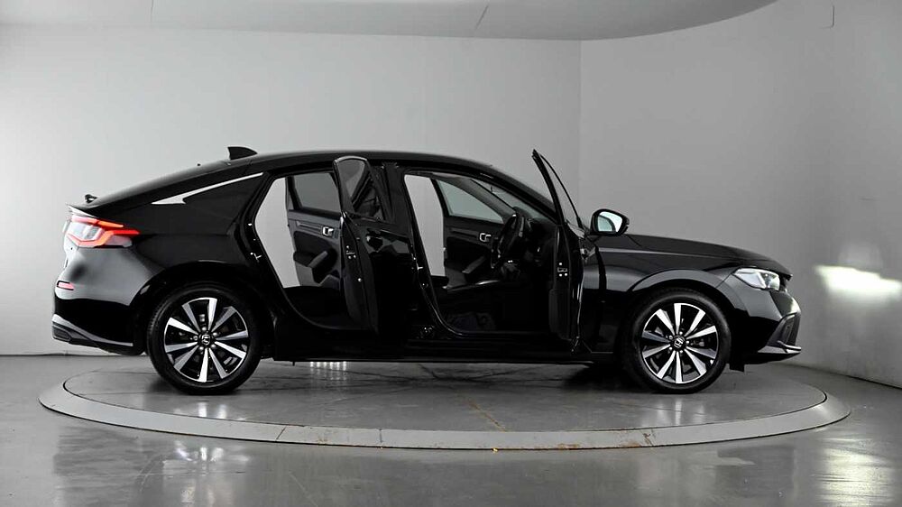 Honda Civic 2.0 h i-MMD Elegance Hatchback 5dr Petrol Hybrid eCVT Euro 6 (s/s) (184 ps)