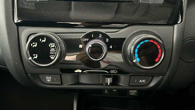 Honda Jazz HONDA Jazz 1.3 i-VTEC S Hatchback 5dr Petrol Manual Euro 6 (s/s) (102 ps)