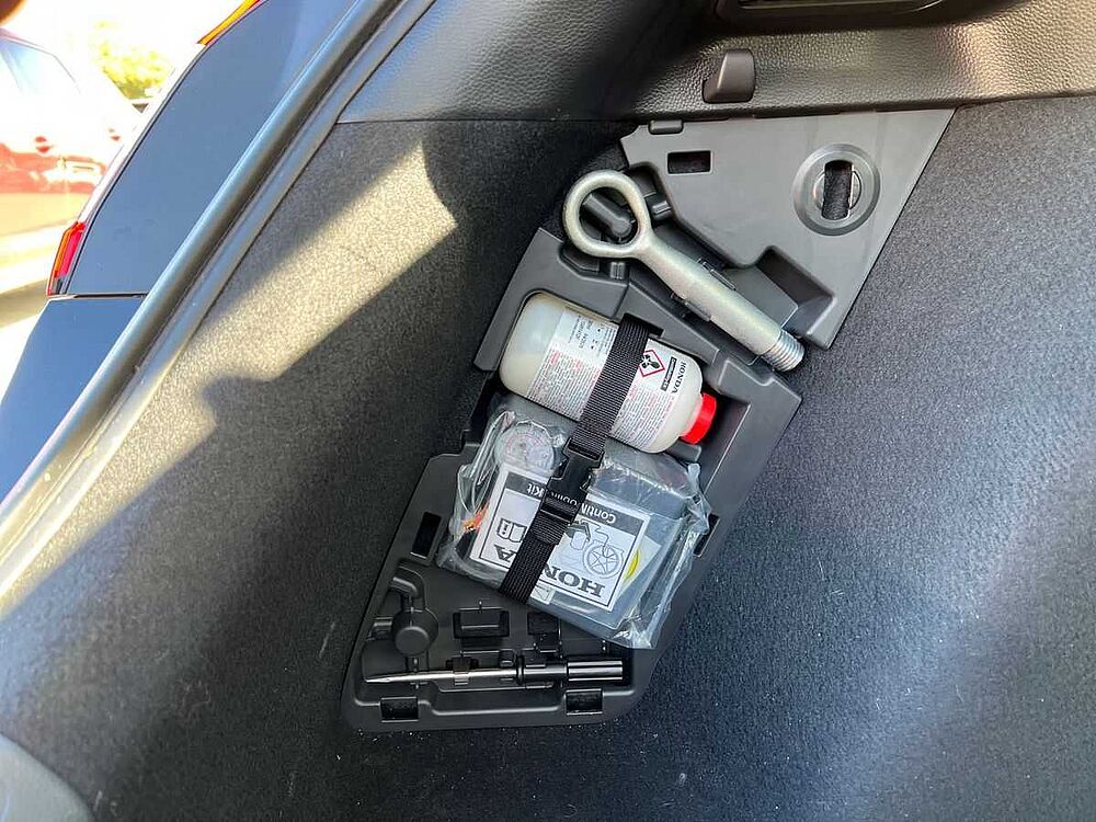 Honda Civic 2.0 eHEV Elegance 5dr CVT