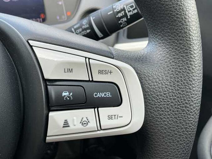 Honda Jazz 1.5 i-MMD Hybrid SE 5dr eCVT