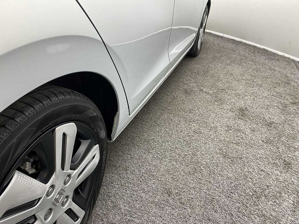 Honda Jazz 1.5 i-MMD (107ps) EX