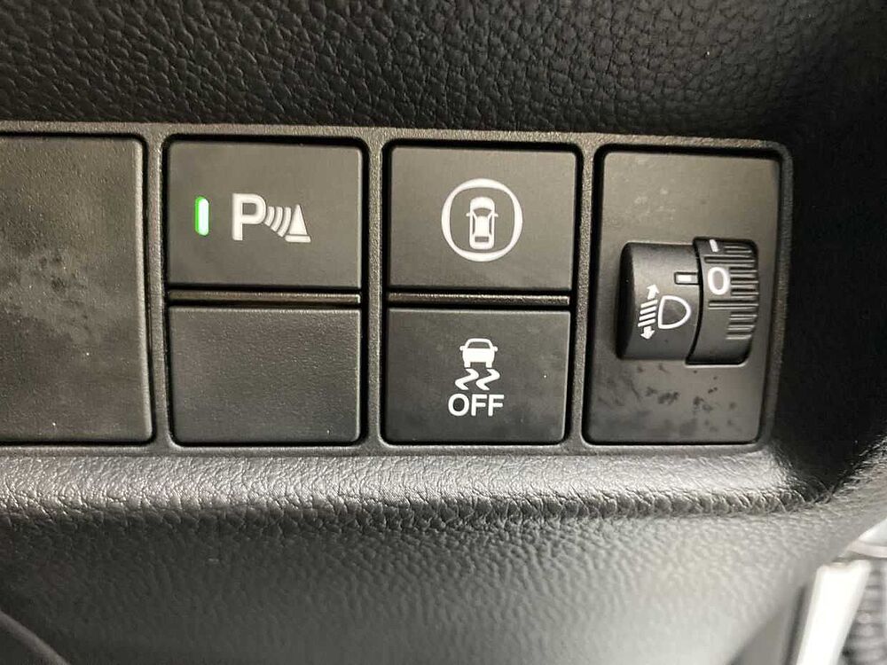 Honda Jazz 1.5 i-MMD (107ps) EX