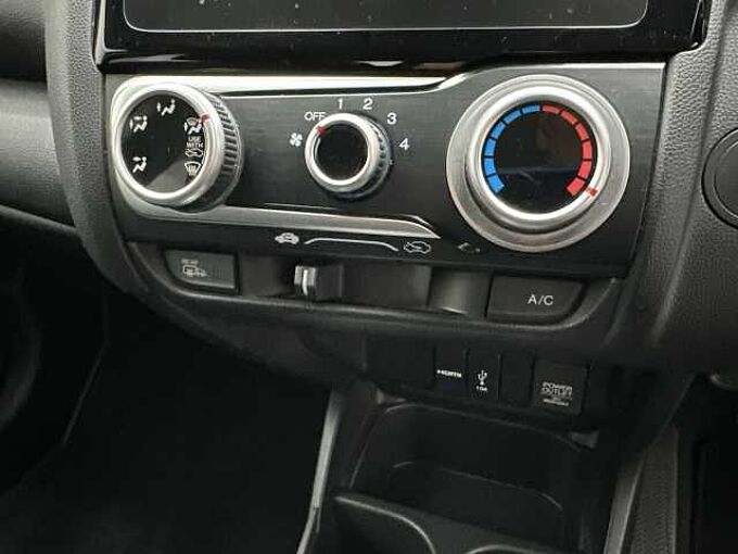 Honda Jazz 1.3 i-VTEC SE 5dr