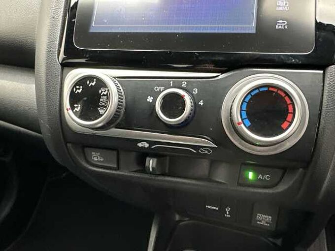 Honda Jazz 1.3 i-VTEC SE 5dr CVT