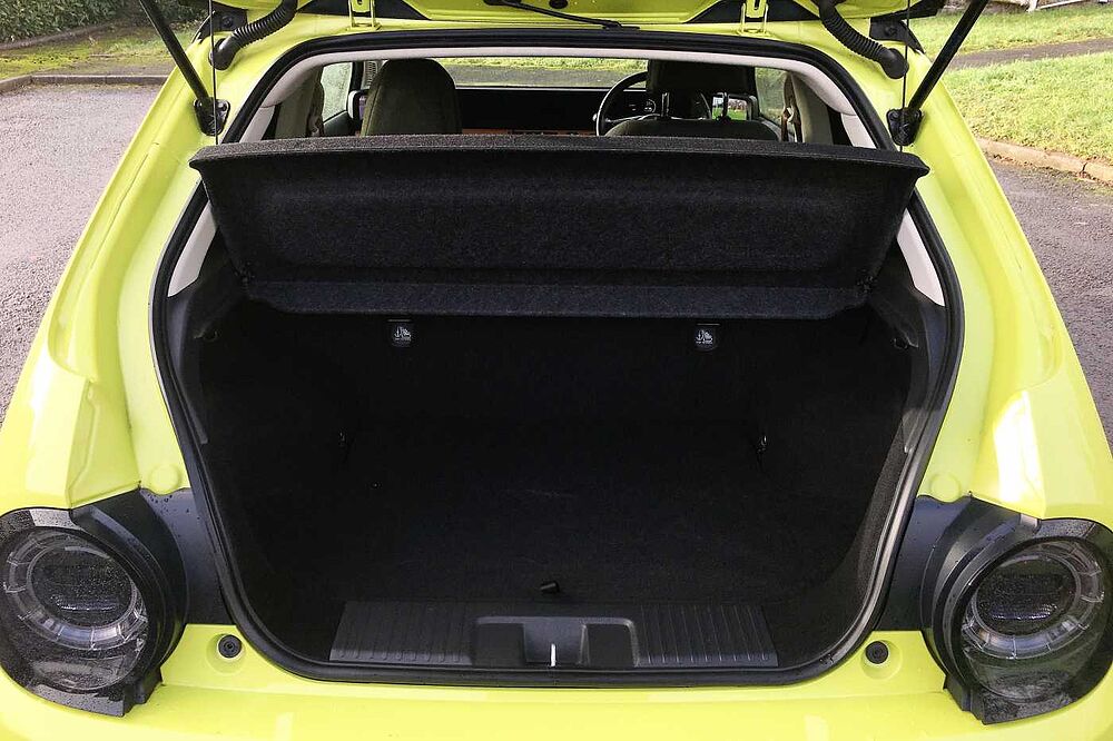 Honda E (113kw) Advance (17in Alloy)