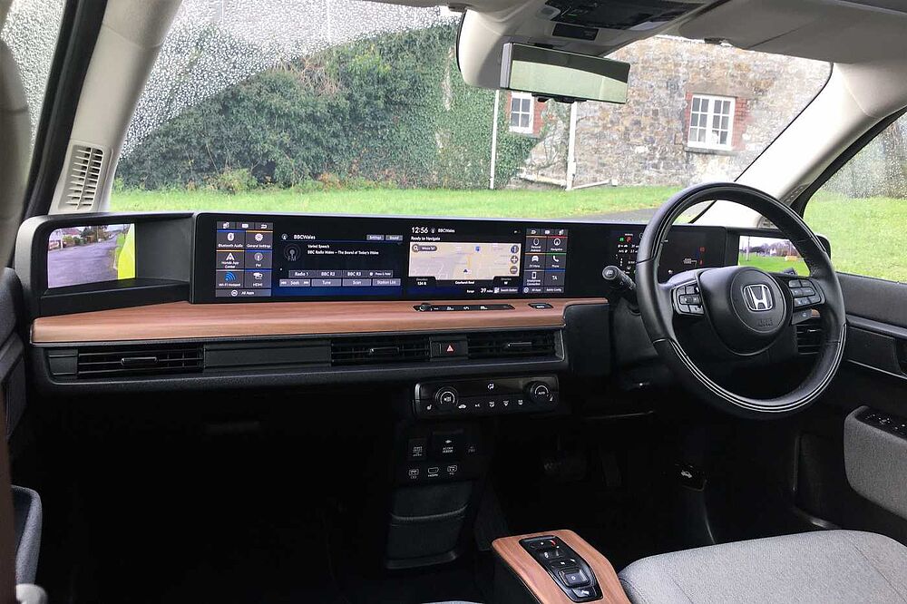 Honda E (113kw) Advance (17in Alloy)