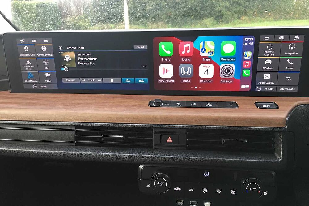 Honda E (113kw) Advance (17in Alloy)