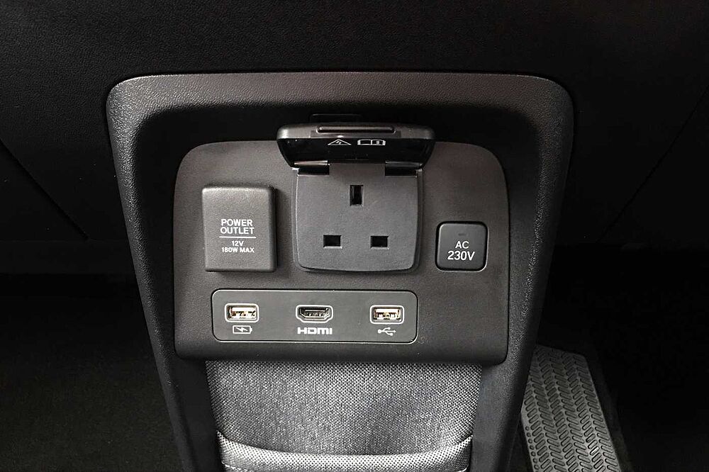 Honda E (113kw) Advance (17in Alloy)