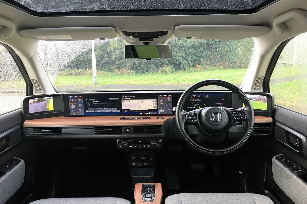 Honda E (113kw) Advance (17in Alloy)