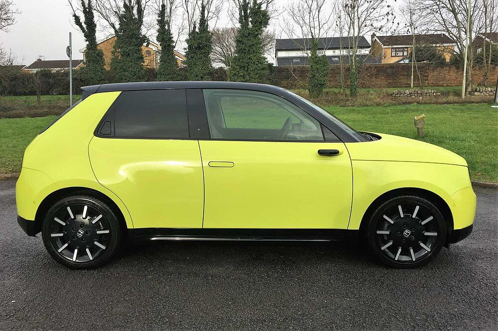 Honda E (113kw) Advance (17in Alloy)