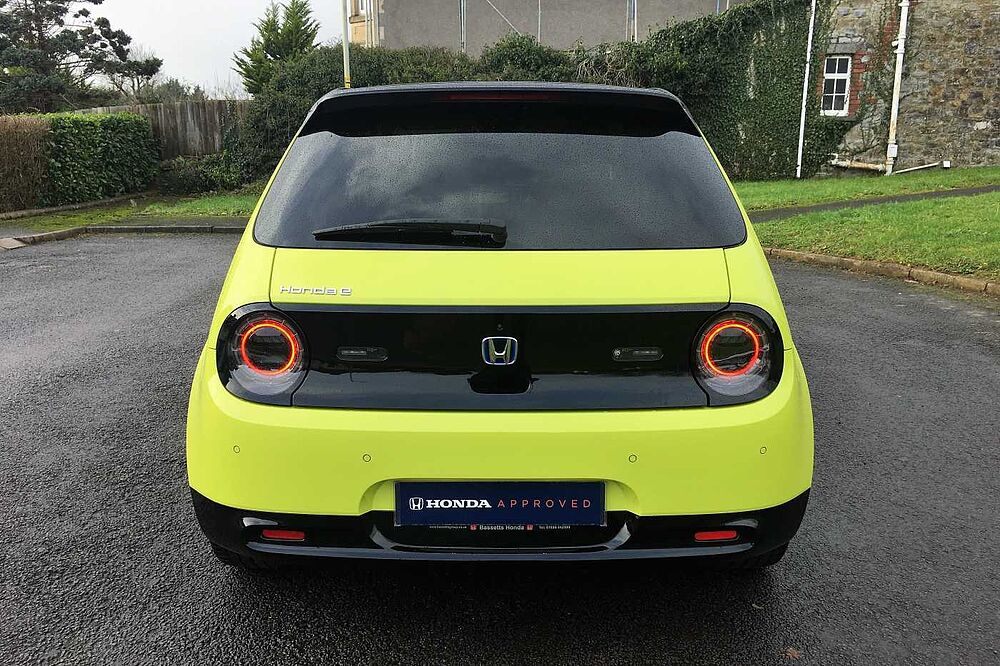 Honda E (113kw) Advance (17in Alloy)