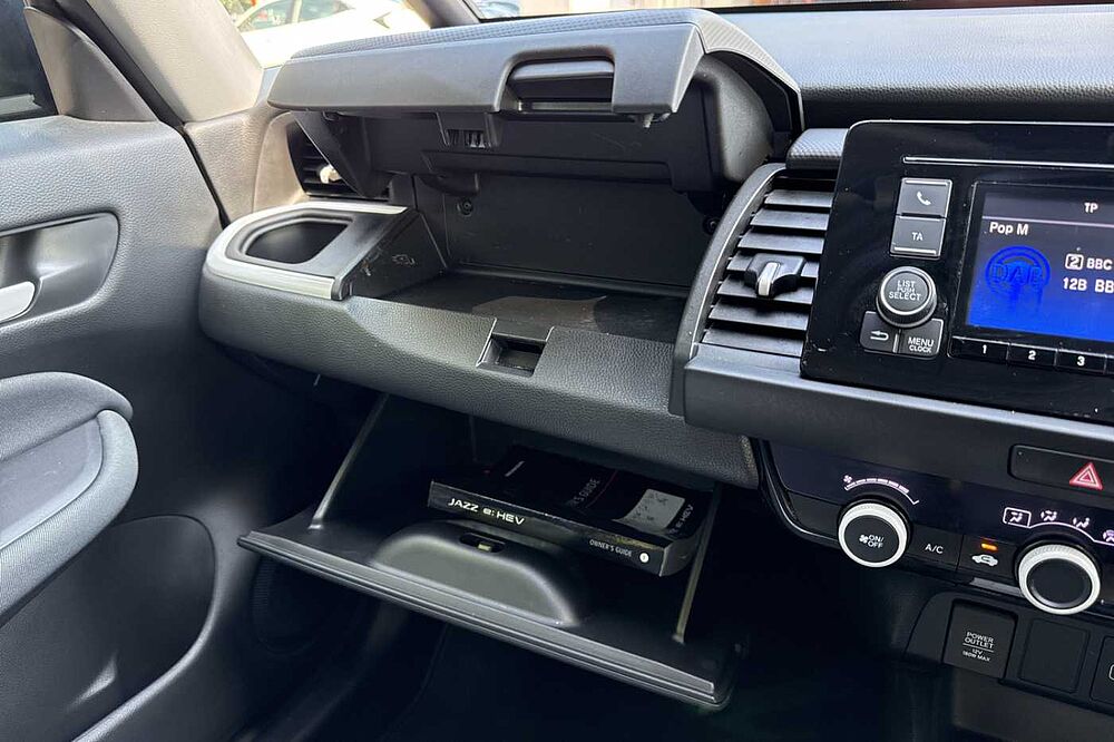 Honda Jazz 1.5 i-MMD Hybrid SE 5dr eCVT