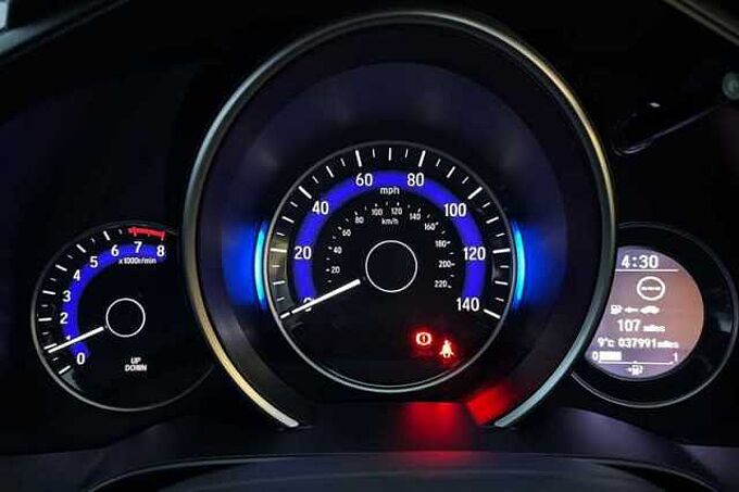 Honda Jazz 1.5 I-VTEC SPORT 5DR